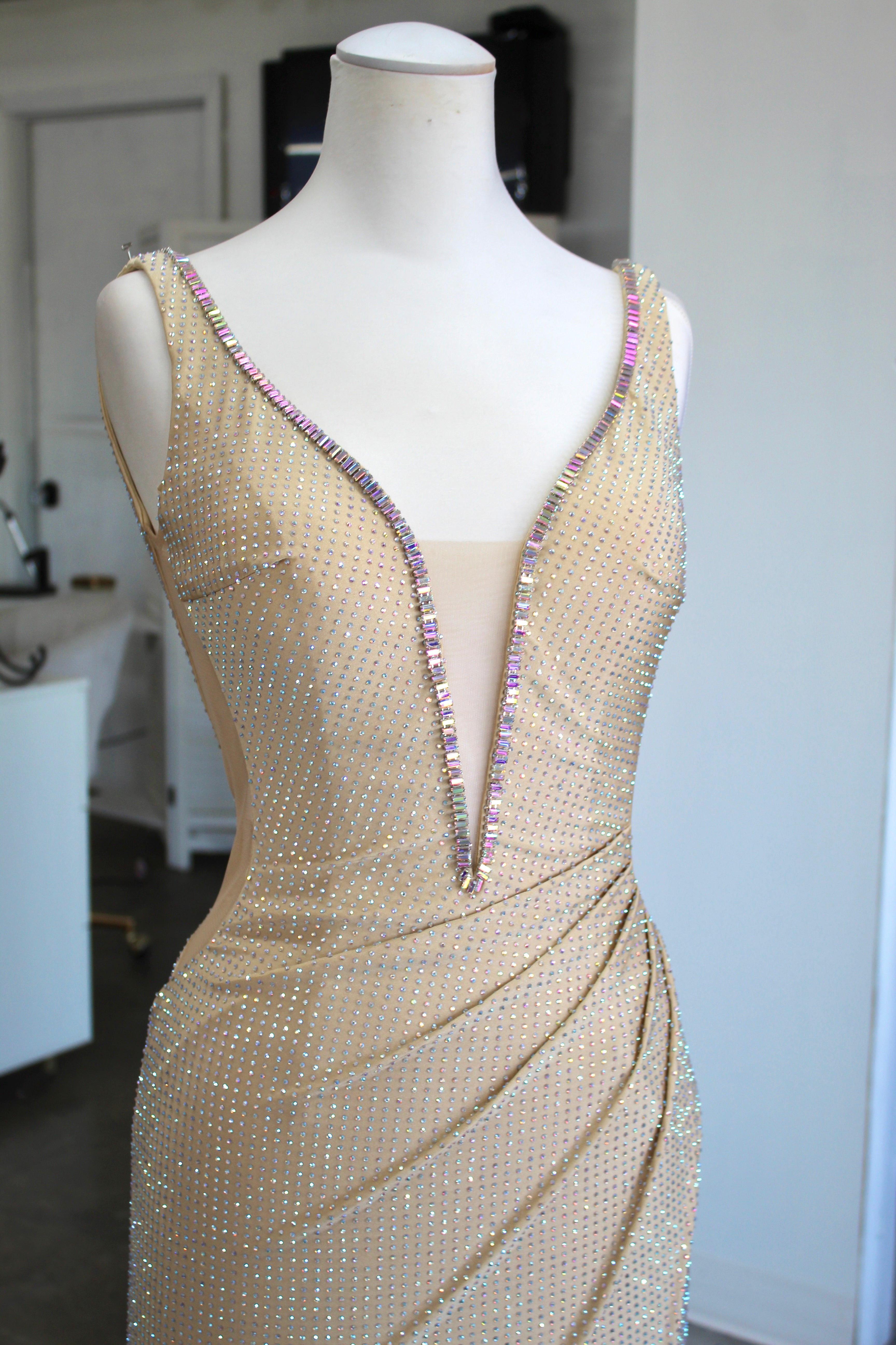 Johnathan Kayne 3227 (Champagne)- Size 8