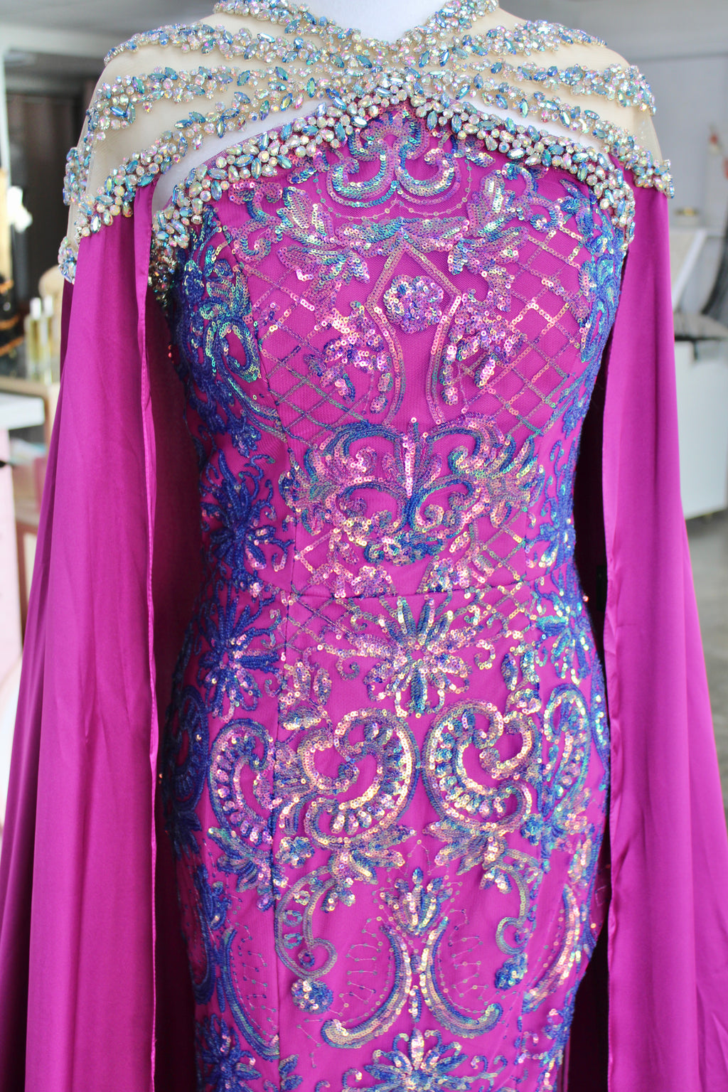 Johnathan Kayne 2628 Magenta- Size 6