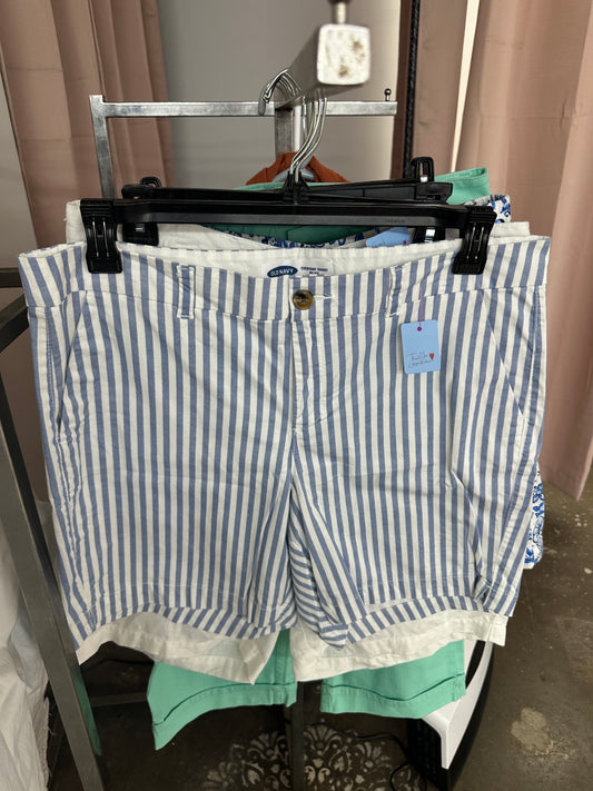 Size 14 Old Navy Shorts