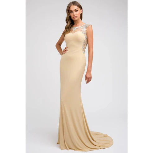 SLEEVELESS FITTED EVENING GOWN: LIGHT GOLD / XS